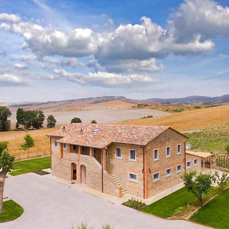 Podere Gonzaga ปีเอนซา ภายนอก รูปภาพ