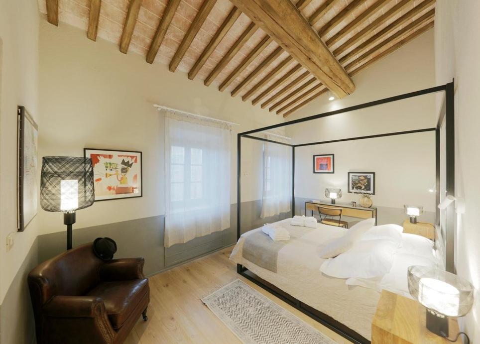 Podere Gonzaga ปีเอนซา ภายนอก รูปภาพ