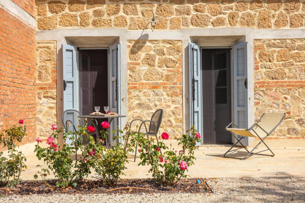 Podere Gonzaga ปีเอนซา ภายนอก รูปภาพ
